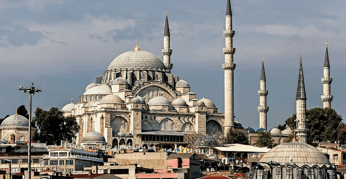 Maravillas de Turquía con Turkish Airlines – Grupal Acompañada 2027